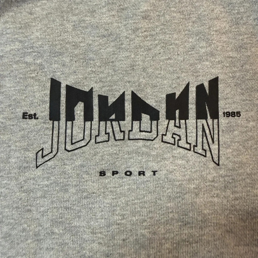 Nike‎ Jordan Hoodie Mens Medium Gray Dri-FIT Sport Jumpman Pullover Streetwear